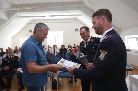 SLAVNOSTNA SEJA PGD BEGUNJE 50A FOTO LJUBO VUKELIČ